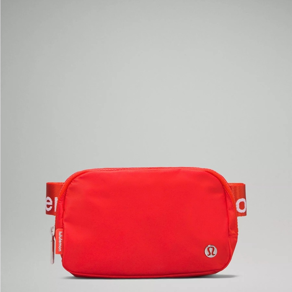 đ Lululemon Everywhere Belt Bag EBB - Solar Orange - Picture 6 of 6